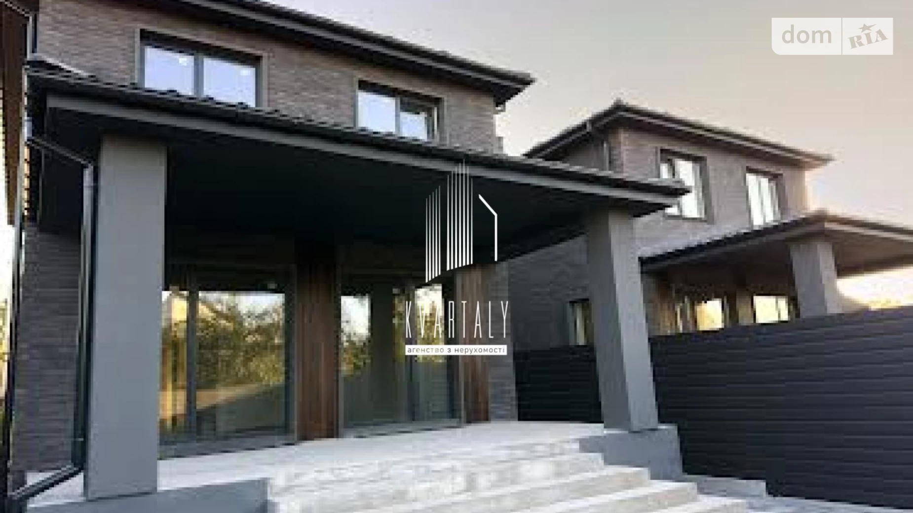 Продается дом на 3 этажа 220 кв. м с балконом, цена: 265000 $ - фото 5