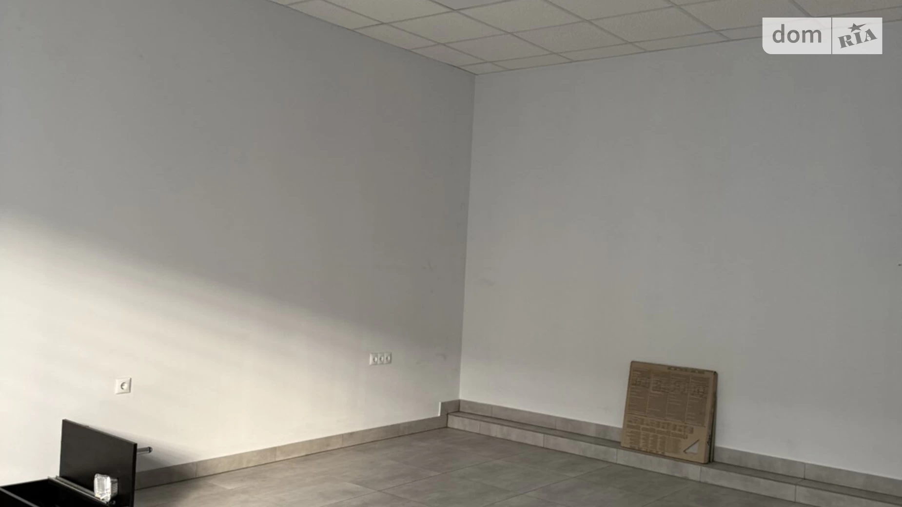 ул. Василия Червония(Гагарина), 26 Чайка Ровно, цена: 25000 $ - фото 4