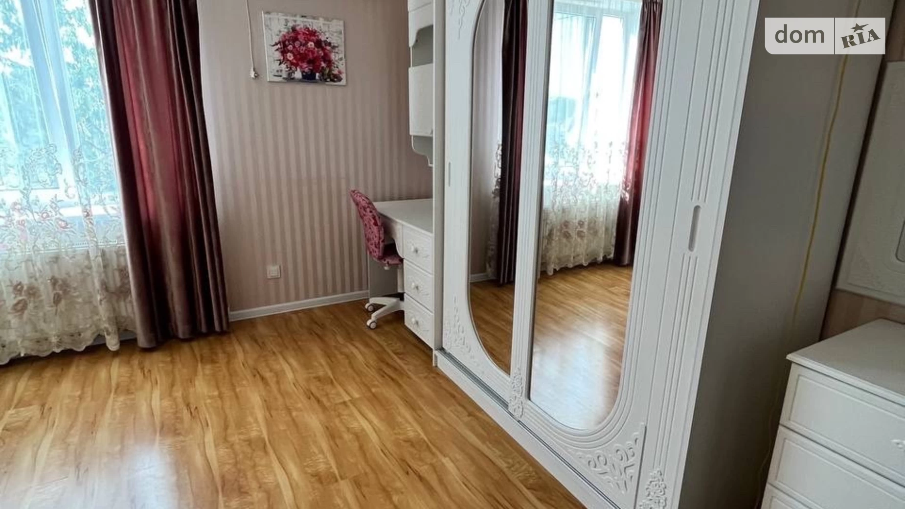 Сдается в аренду часть дома 180 кв. м с верандой, цена: 750 $ - фото 5