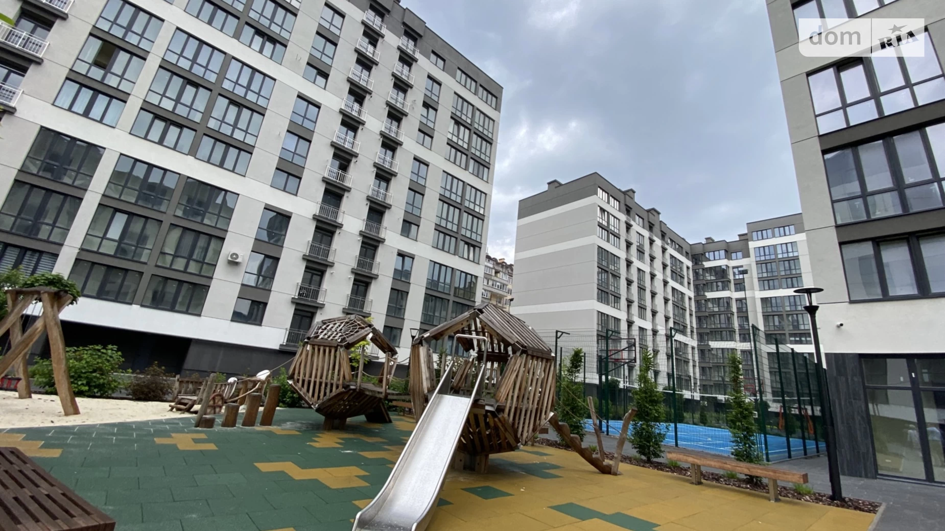 Продается 1-комнатная квартира 38 кв. м в Ивано-Франковске, ул. Довженко А., 31 - фото 3