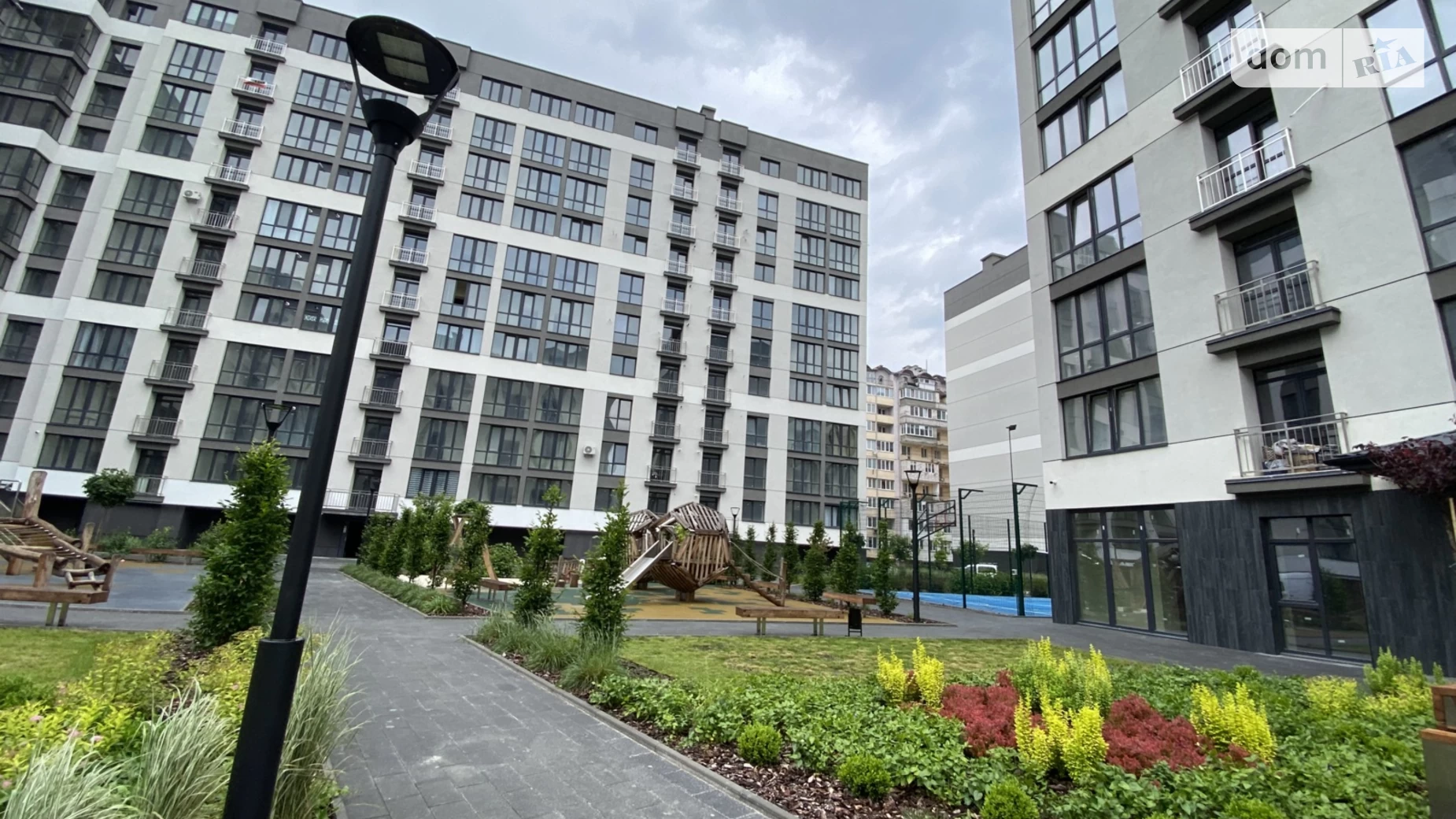 Продается 1-комнатная квартира 38 кв. м в Ивано-Франковске, ул. Довженко А., 31 - фото 5