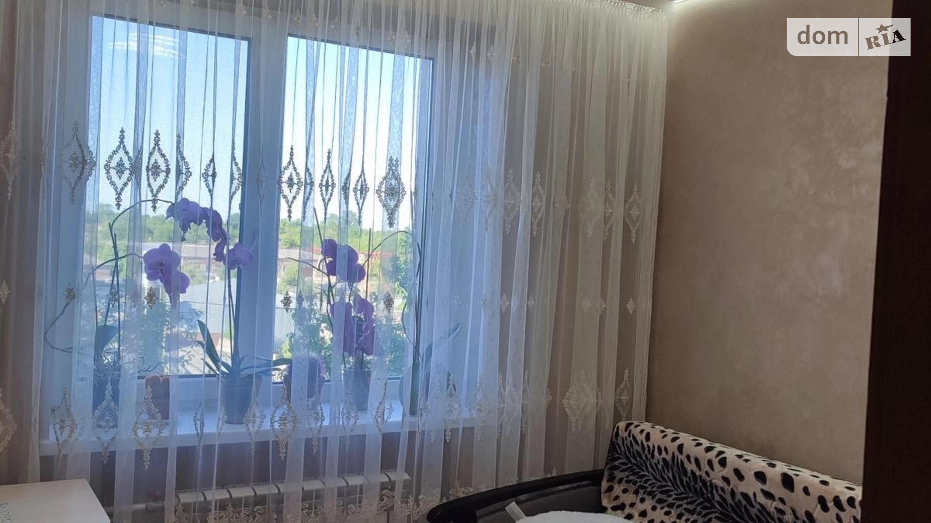 Продается 3-комнатная квартира 57 кв. м в Ровно, ул. Соборная - фото 2