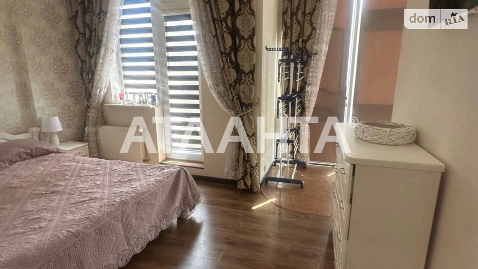 Продається 3-кімнатна квартира 90 кв. м у Одесі, вул. Перлинна, 3 - фото 2
