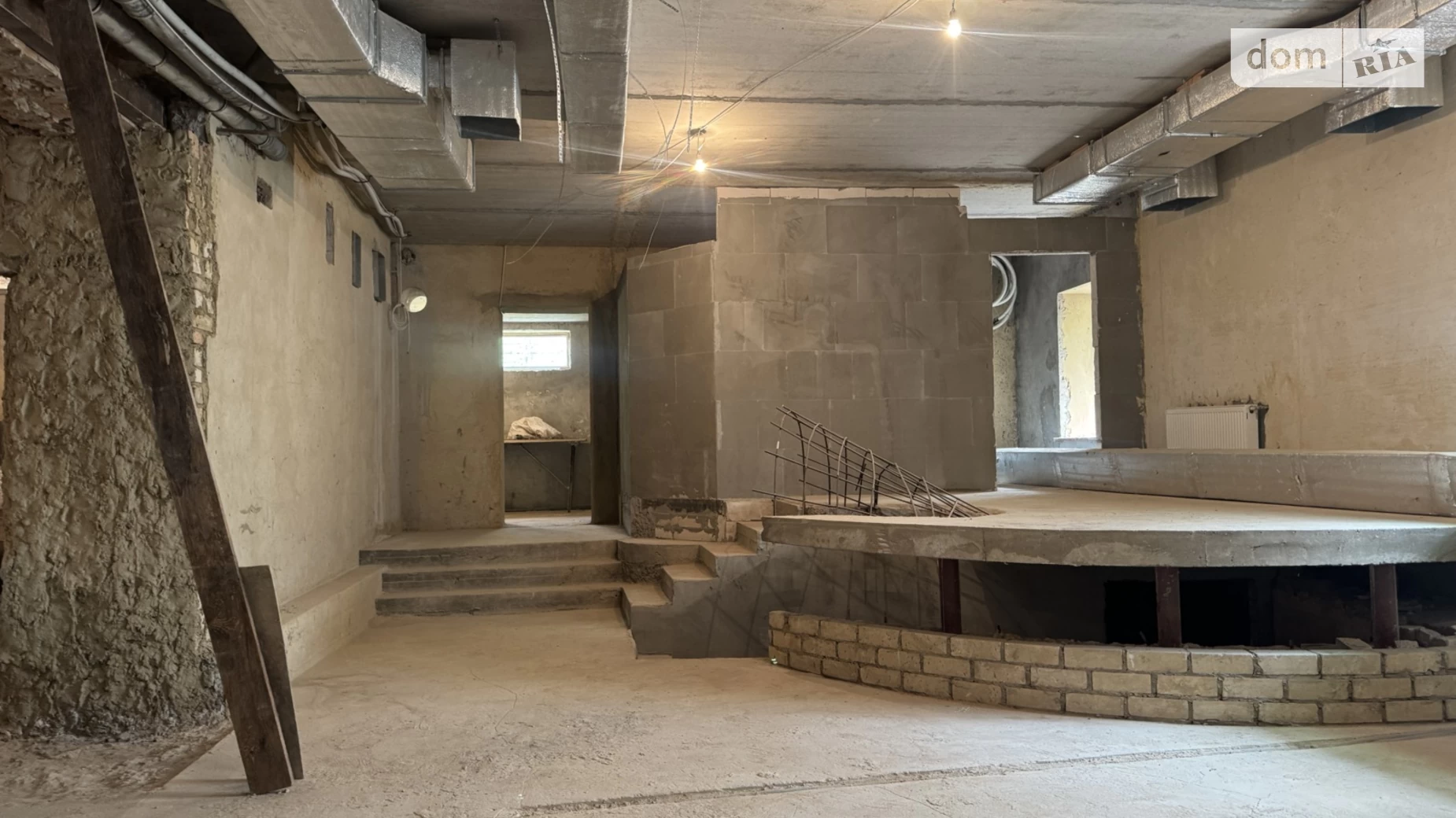 Продается помещения свободного назначения 384 кв. м в 10-этажном здании, цена: 280000 $ - фото 4