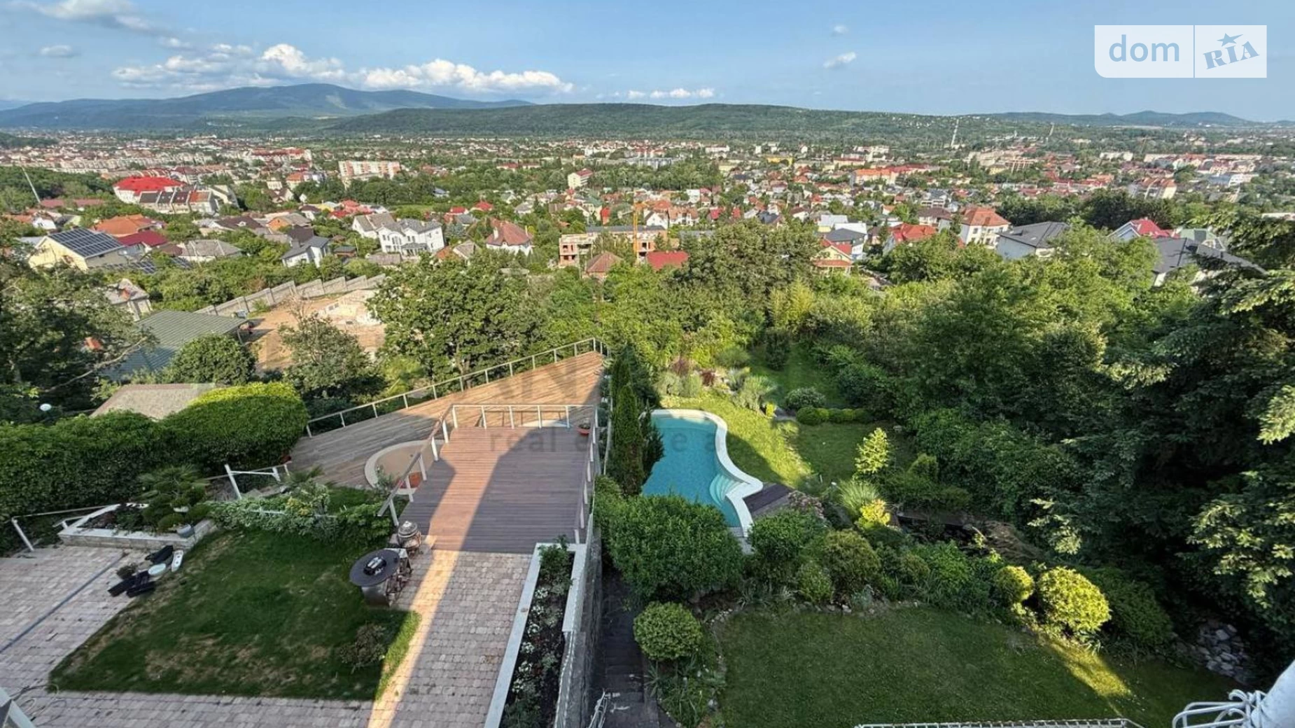 Продается дом на 4 этажа 400 кв. м с беседкой, цена: 650000 € - фото 2
