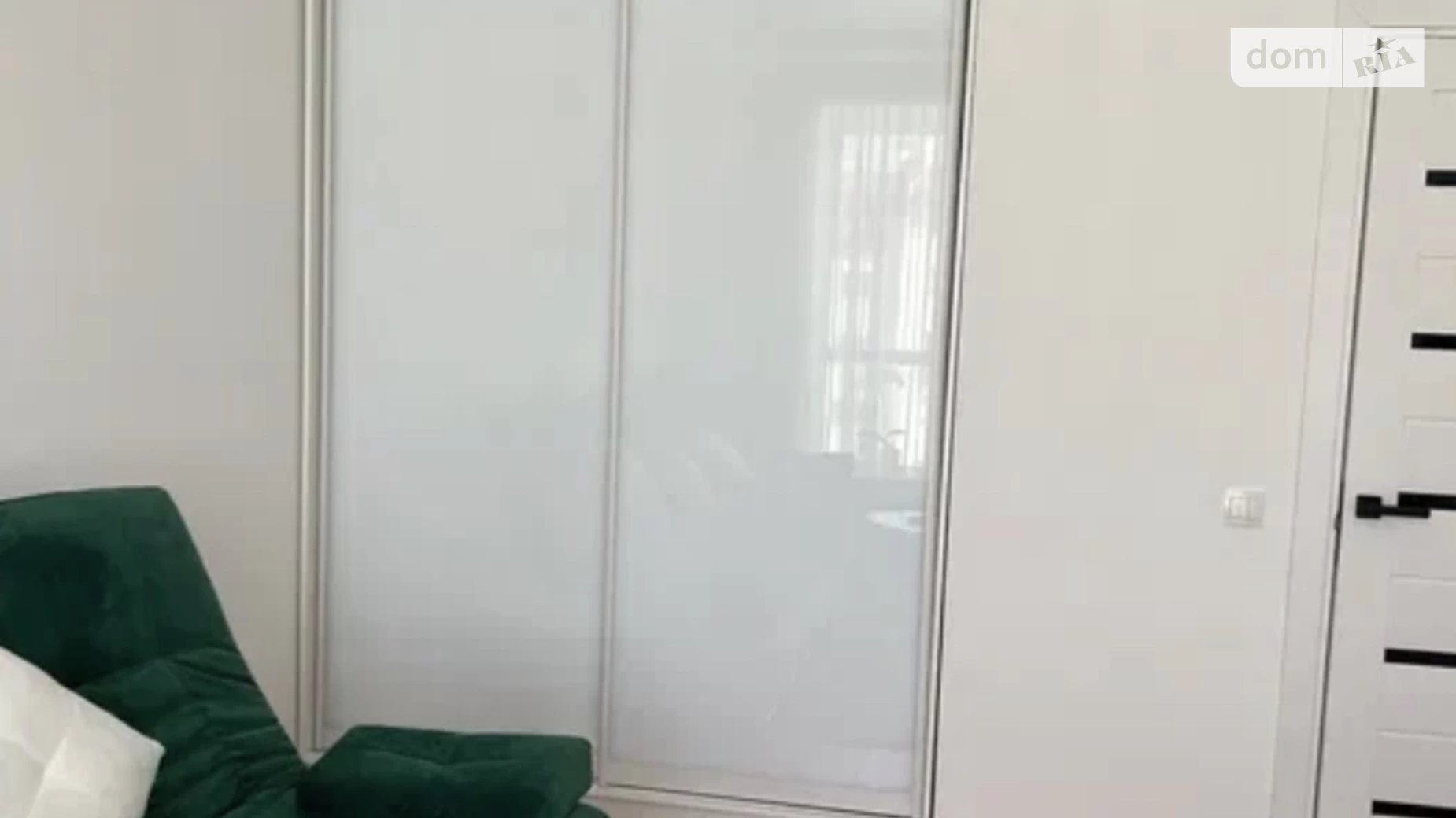Продается 2-комнатная квартира 58 кв. м в Ивано-Франковске, ул. Стуса Василия, 40 - фото 4