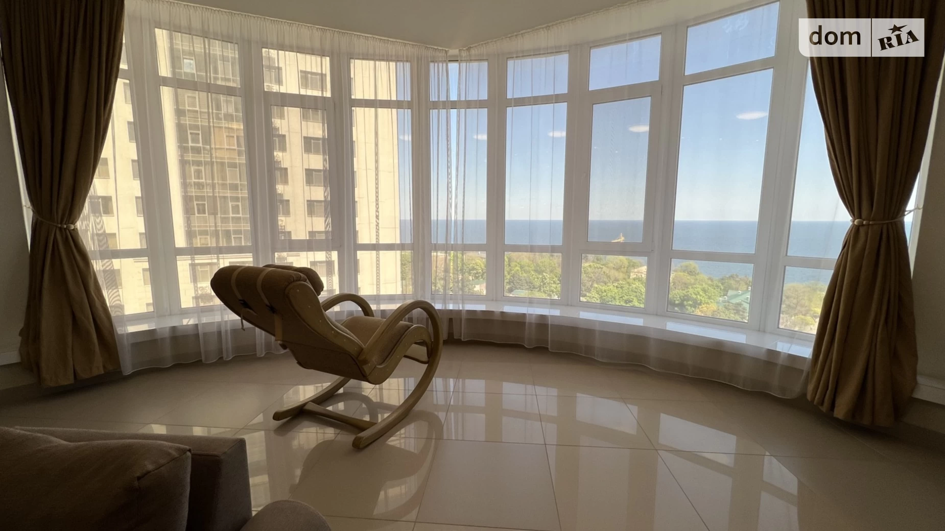 Сдается в аренду 3-комнатная квартира 163.4 кв. м в Одессе, плато Аркадийское(Гагаринское), 5/2 - фото 4