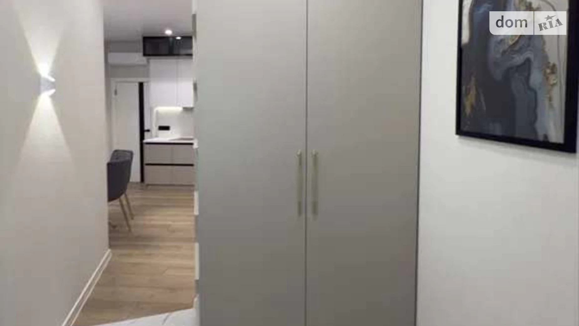 Продается 1-комнатная квартира 41 кв. м в Одессе, ул. Краснова, 3 корпус 61 - фото 4