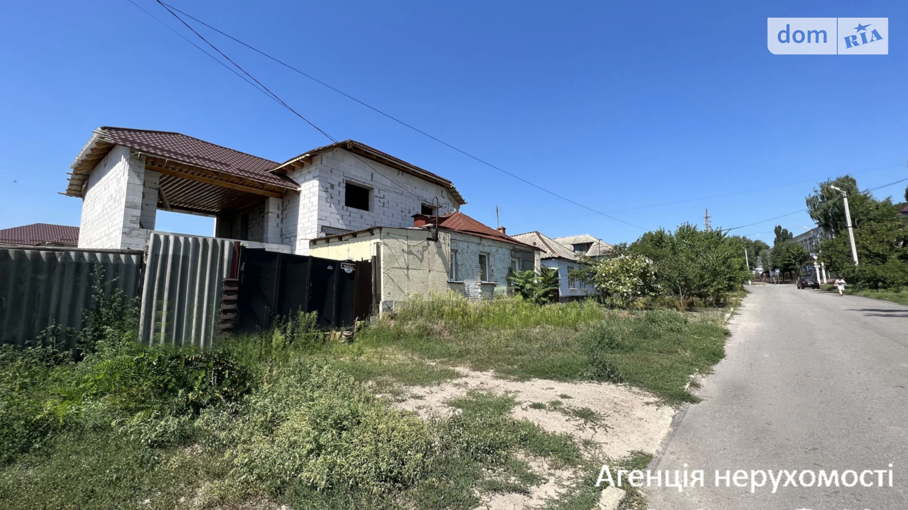 Продается дом на 2 этажа 200 кв. м с участком, цена: 80000 $ - фото 4