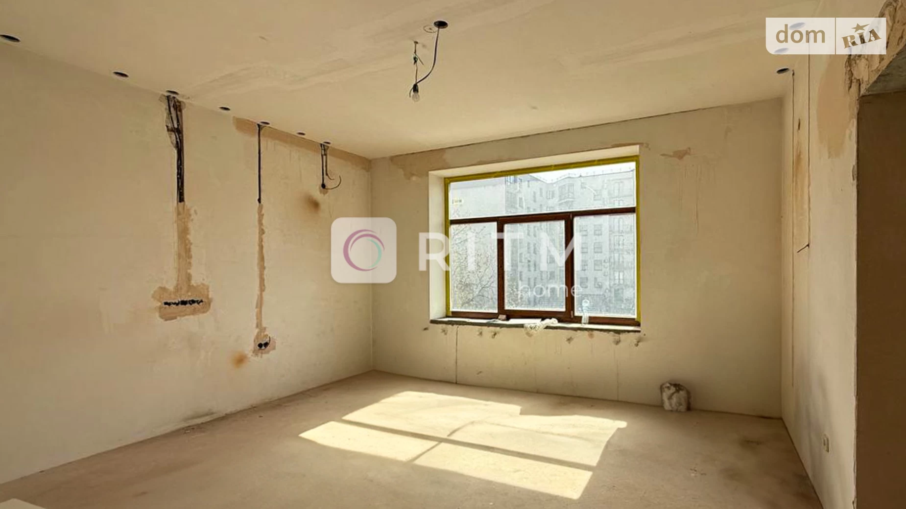 Продается 3-комнатная квартира 142 кв. м в Ивано-Франковске, цена: 124960 $ - фото 2