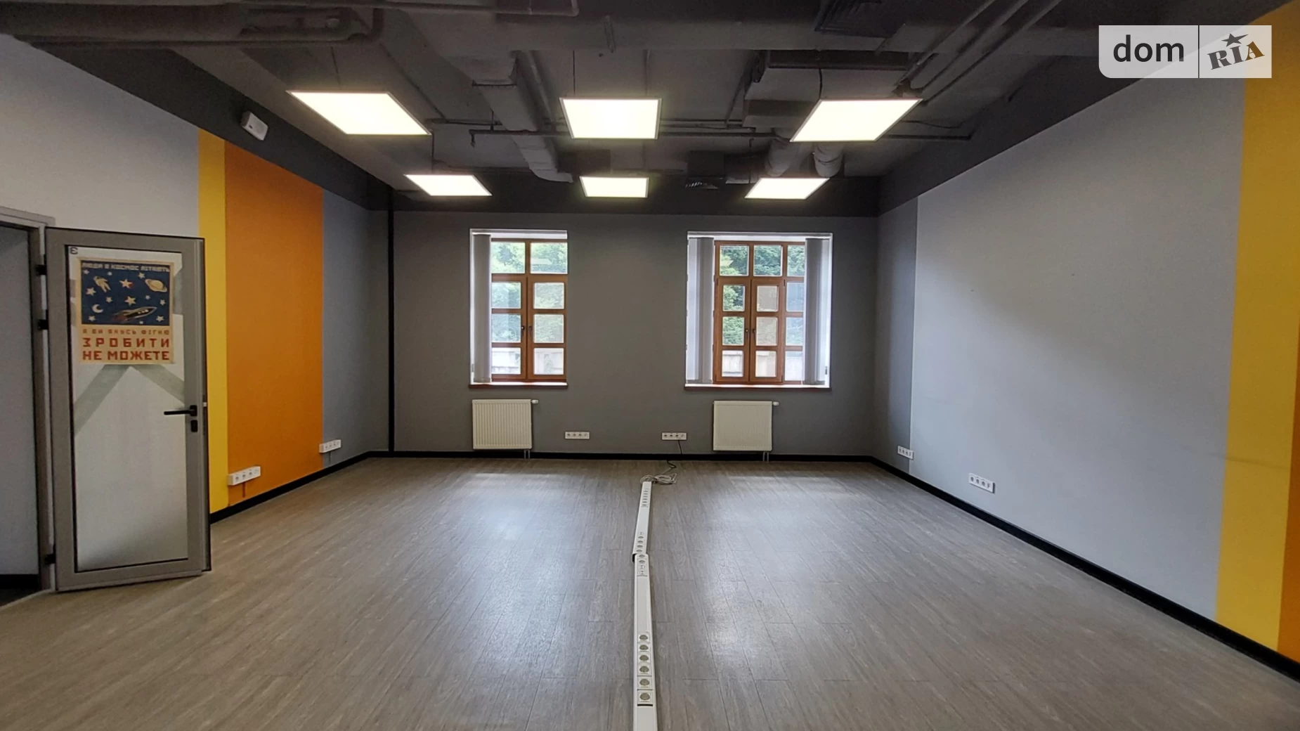 Сдается в аренду офис 811 кв. м в бизнес-центре, цена: 15500 $ - фото 5