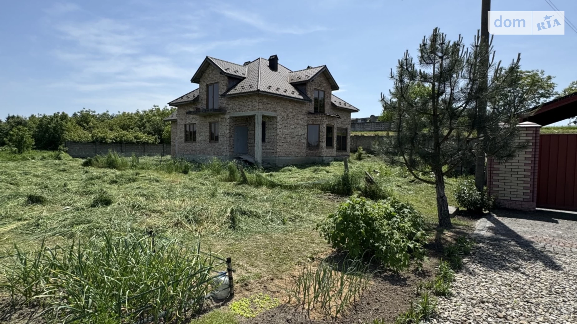 Продается дом на 2 этажа 278 кв. м с садом, цена: 170000 $ - фото 3