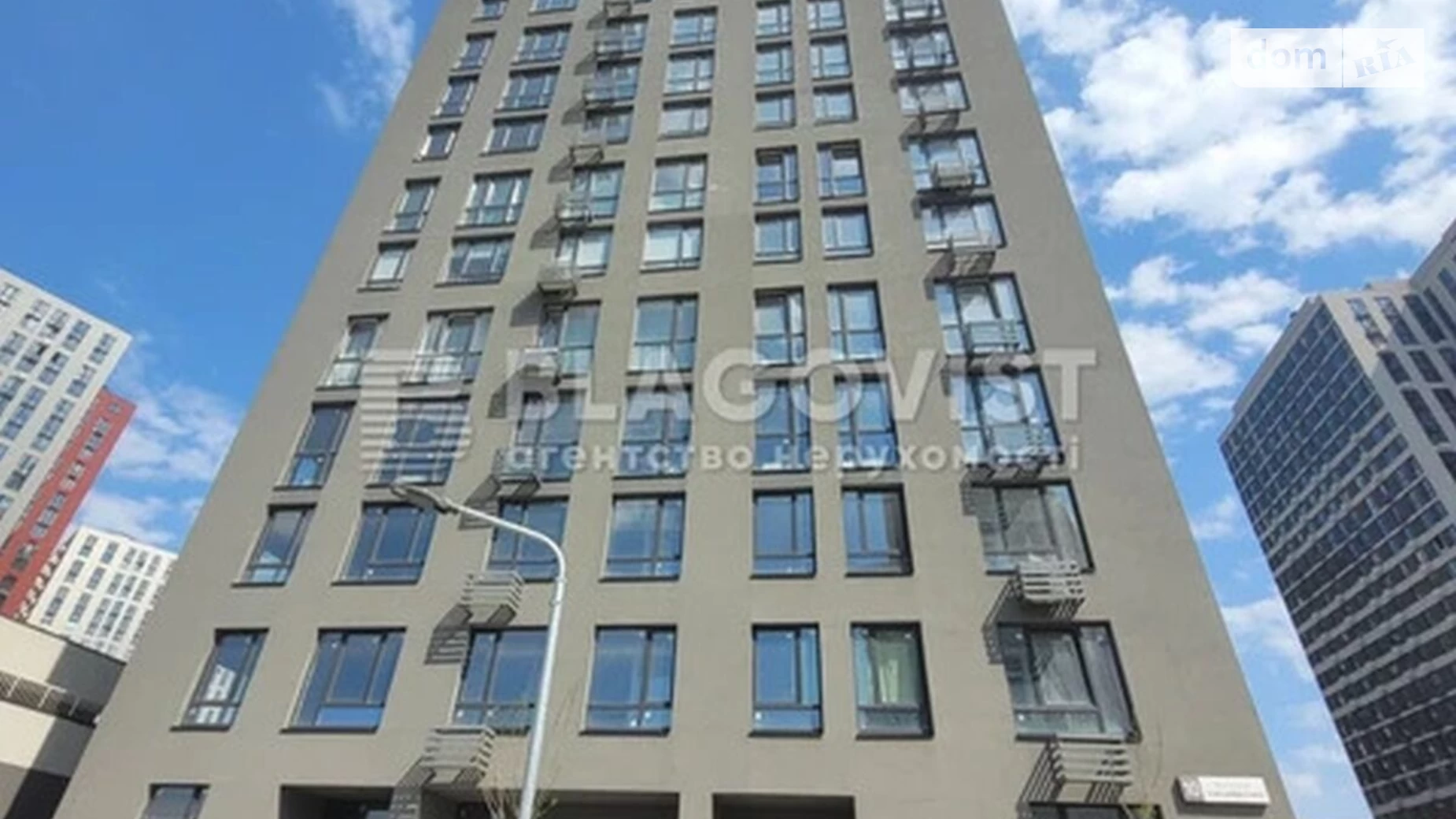 Продается 2-комнатная квартира 72.7 кв. м в Киеве, ул. Александра Олеся, 10 - фото 2