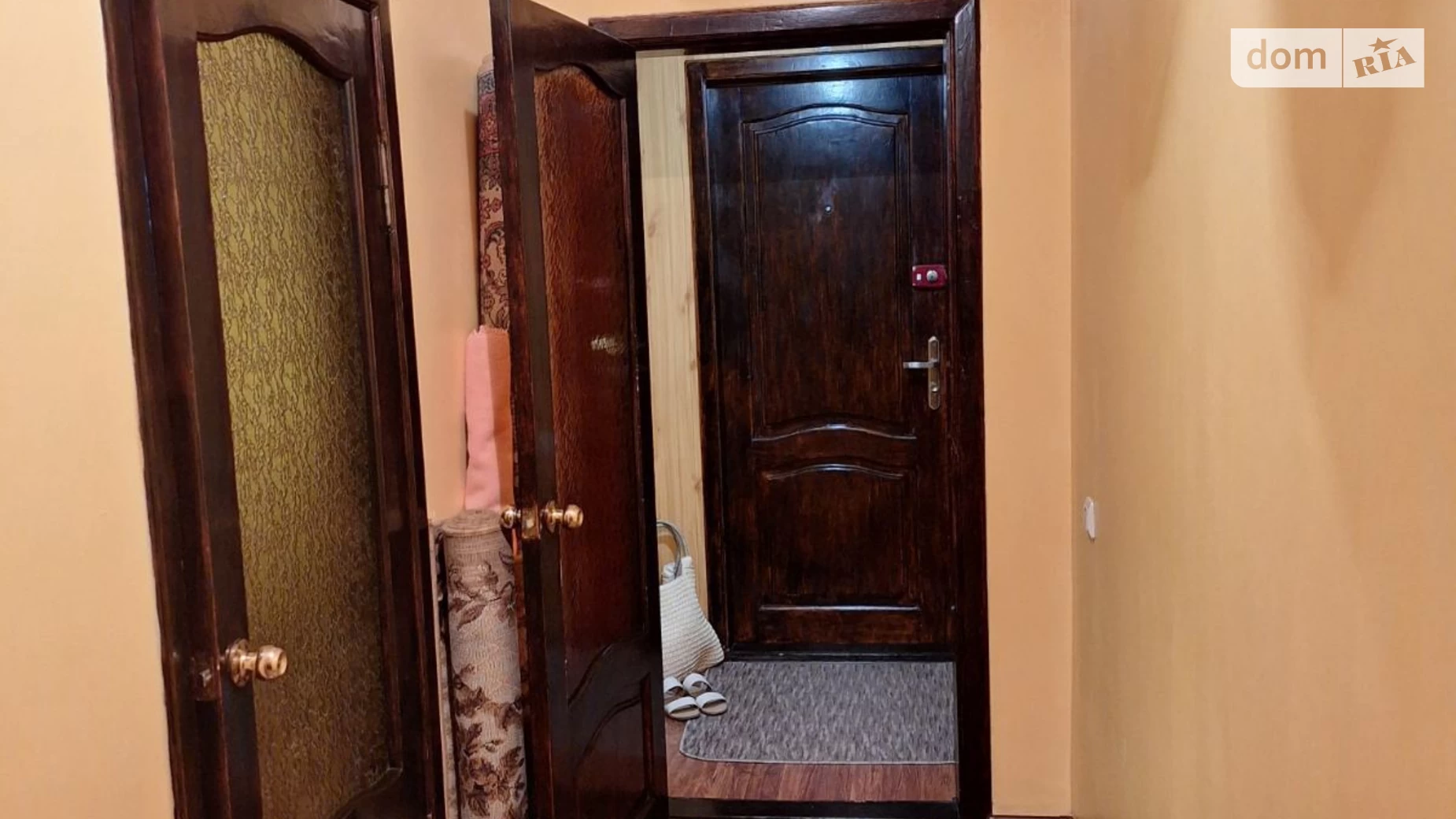 Продается 2-комнатная квартира 42 кв. м в Черновцах, бул. Героев Крут, 22 - фото 2