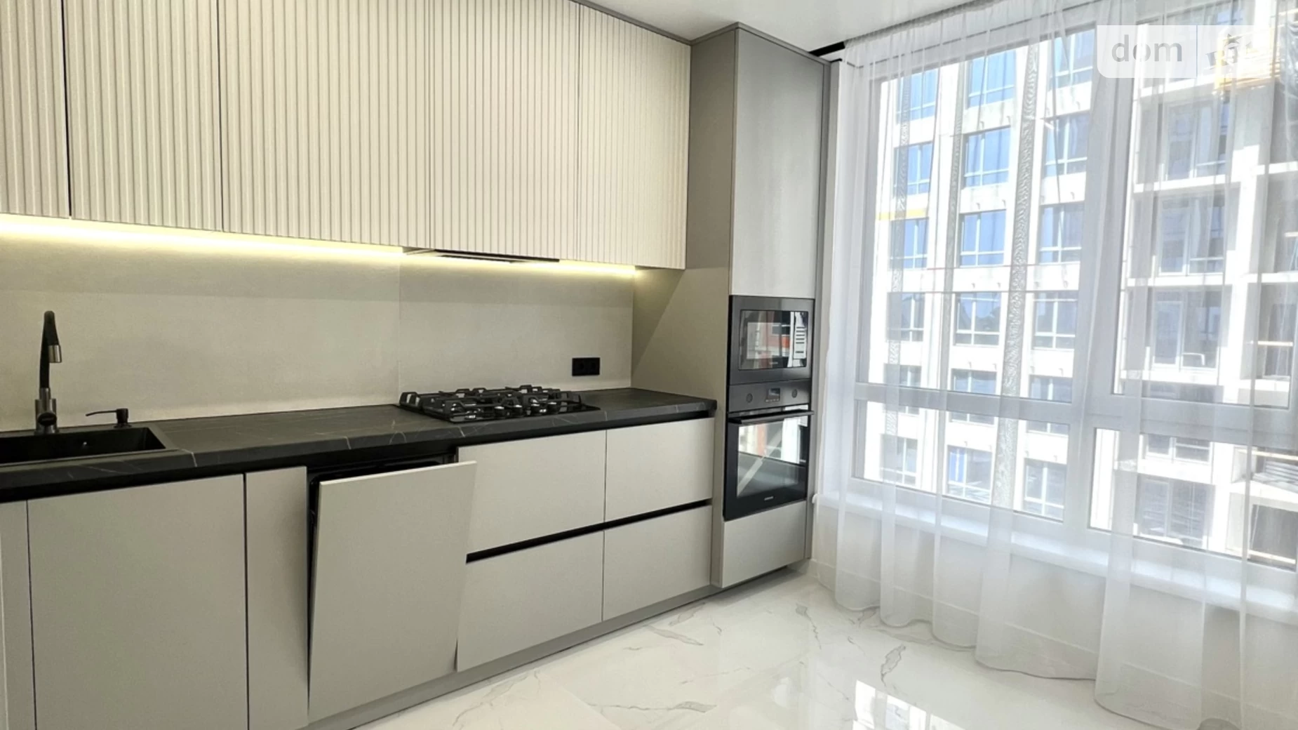Продается 1-комнатная квартира 40 кв. м в, цена: 65000 $ - фото 2
