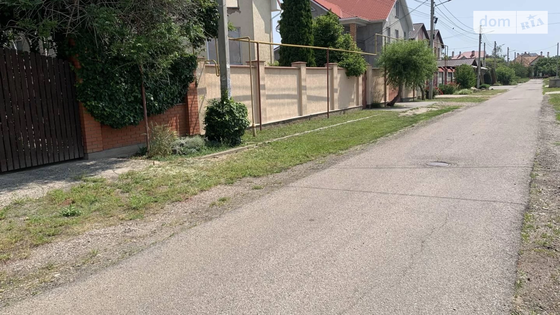 Продается дом на 2 этажа 200 кв. м с беседкой, цена: 85000 $ - фото 2