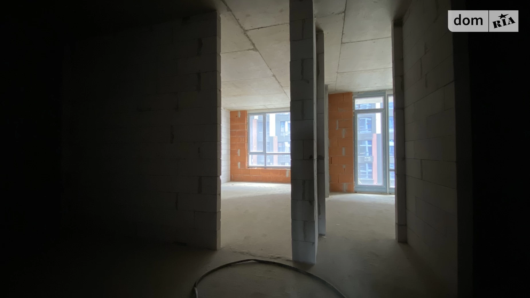 Продается 1-комнатная квартира 45 кв. м в, цена: 37299 $ - фото 3