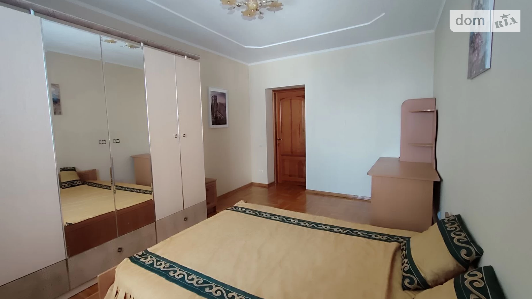 Продается 3-комнатная квартира 100 кв. м в Киеве, ул. Смелянская, 10/31 - фото 3