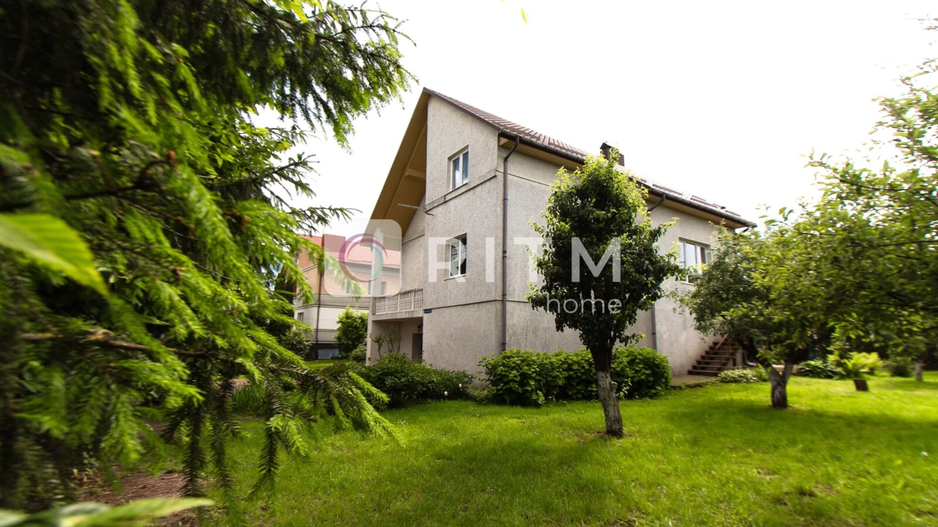 Продается дом на 3 этажа 308.3 кв. м с террасой, цена: 130000 $ - фото 2
