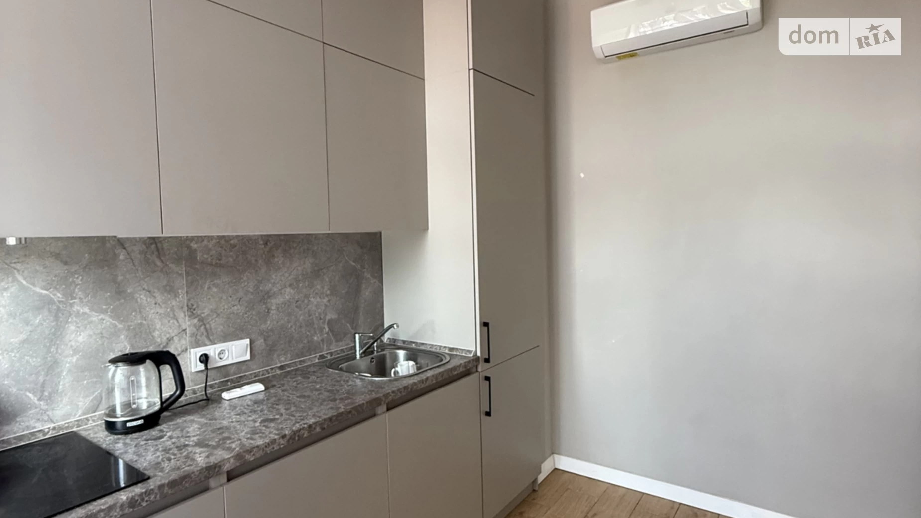Продається 1-кімнатна квартира 37 кв. м у Одесі, вул. Педагогічна, 34А - фото 2