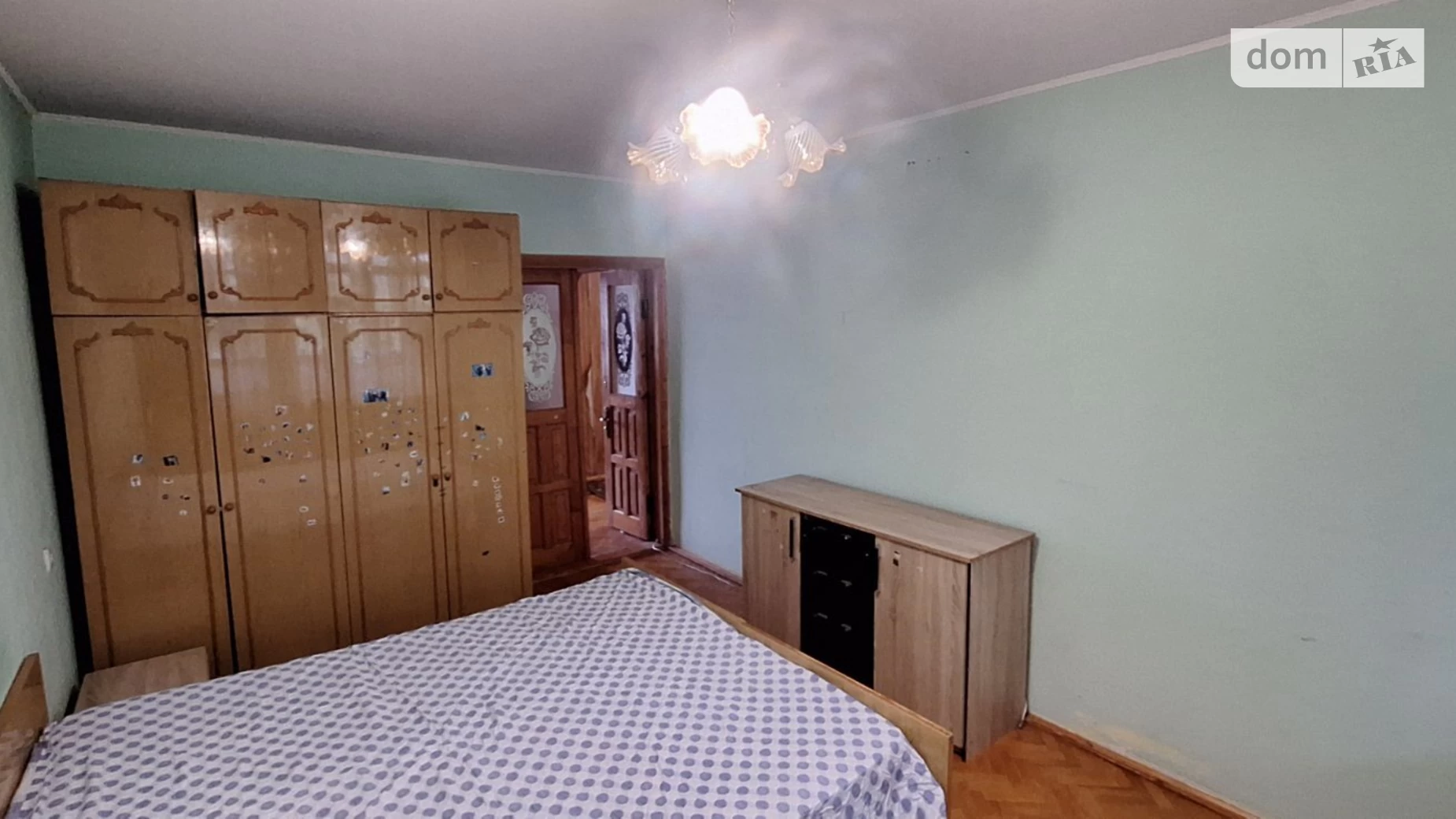Продается 3-комнатная квартира 68 кв. м в Черновцах, ул. Главная - фото 3