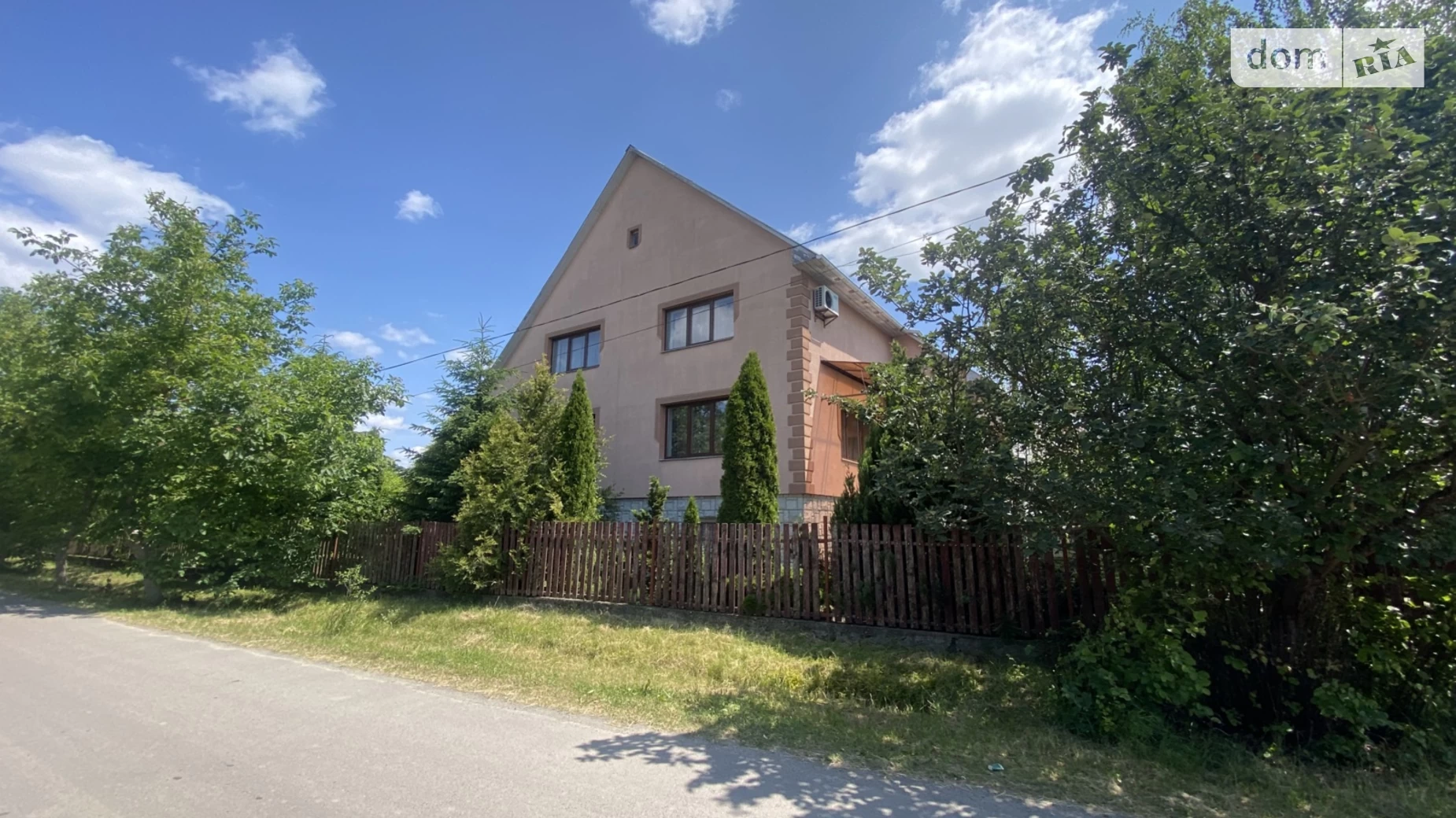 Продається будинок 3 поверховий 249 кв. м з гаражем, цена: 135000 € - фото 2