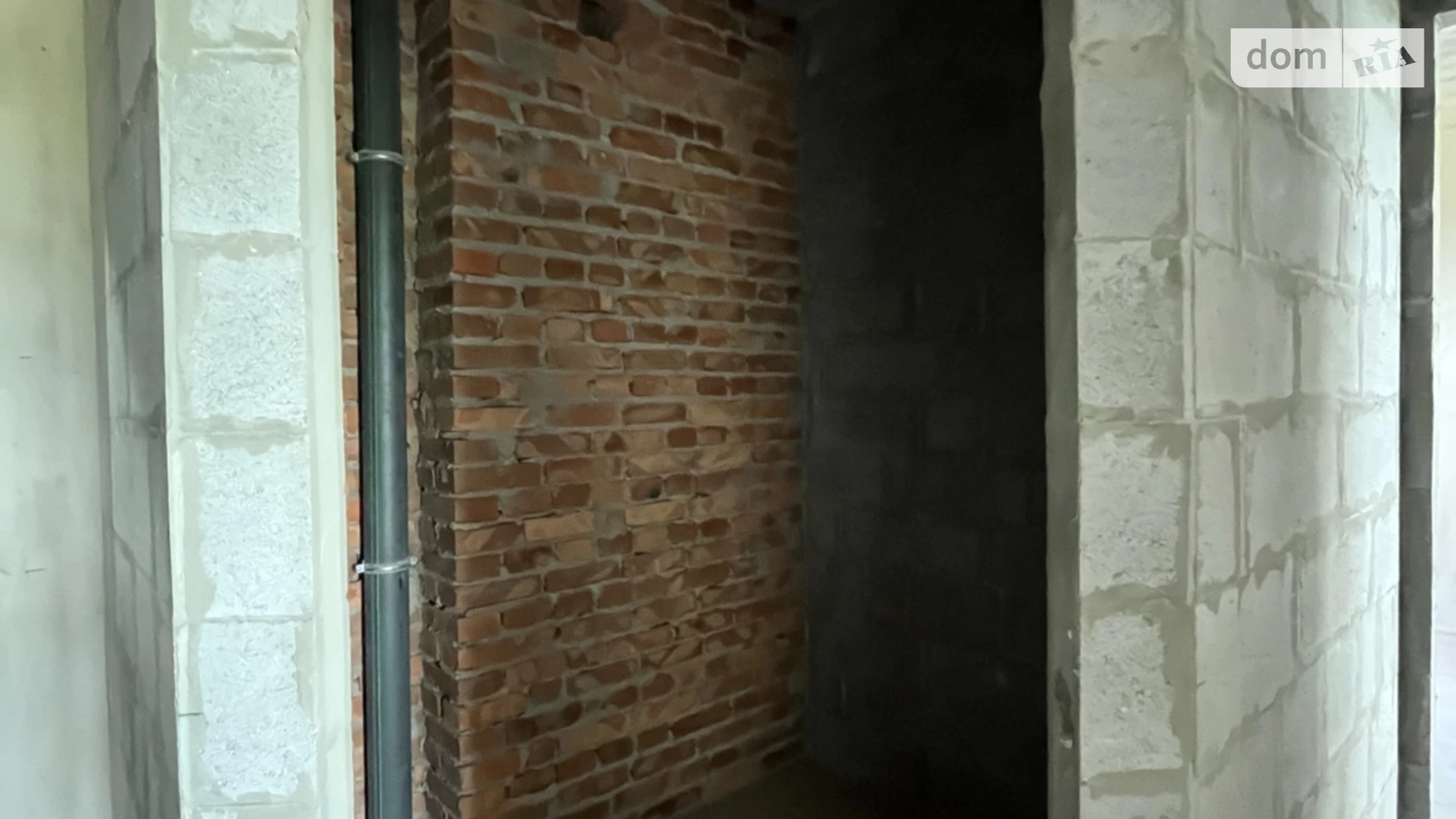 Продается 1-комнатная квартира 37.5 кв. м в Гостомеле, цена: 26000 $ - фото 4