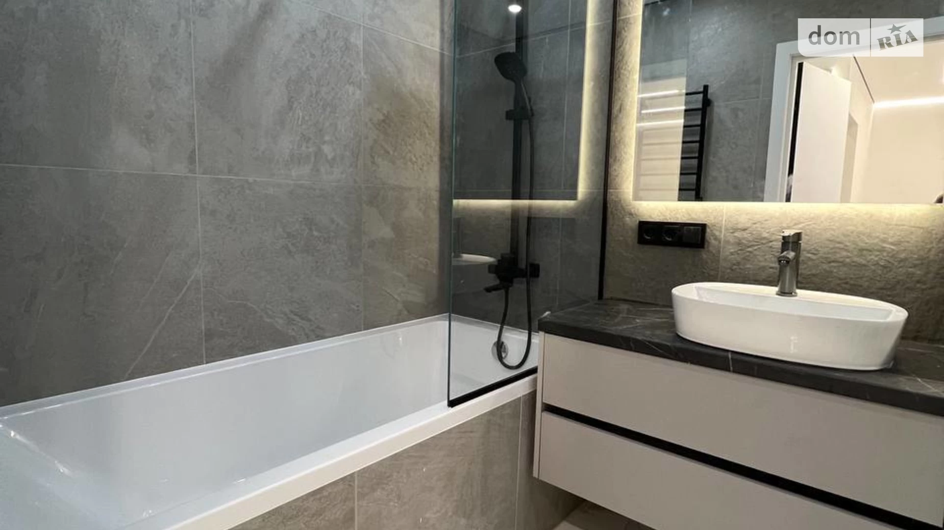 Продается 1-комнатная квартира 40 кв. м в, цена: 65000 $ - фото 3