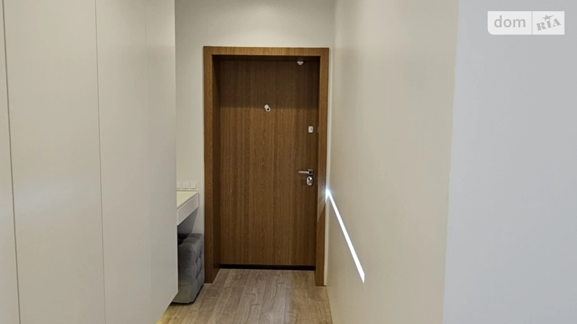 Продається 1-кімнатна квартира 48.7 кв. м у Києві, вул. Академіка Лебедєва, 1 корпус 8 - фото 2