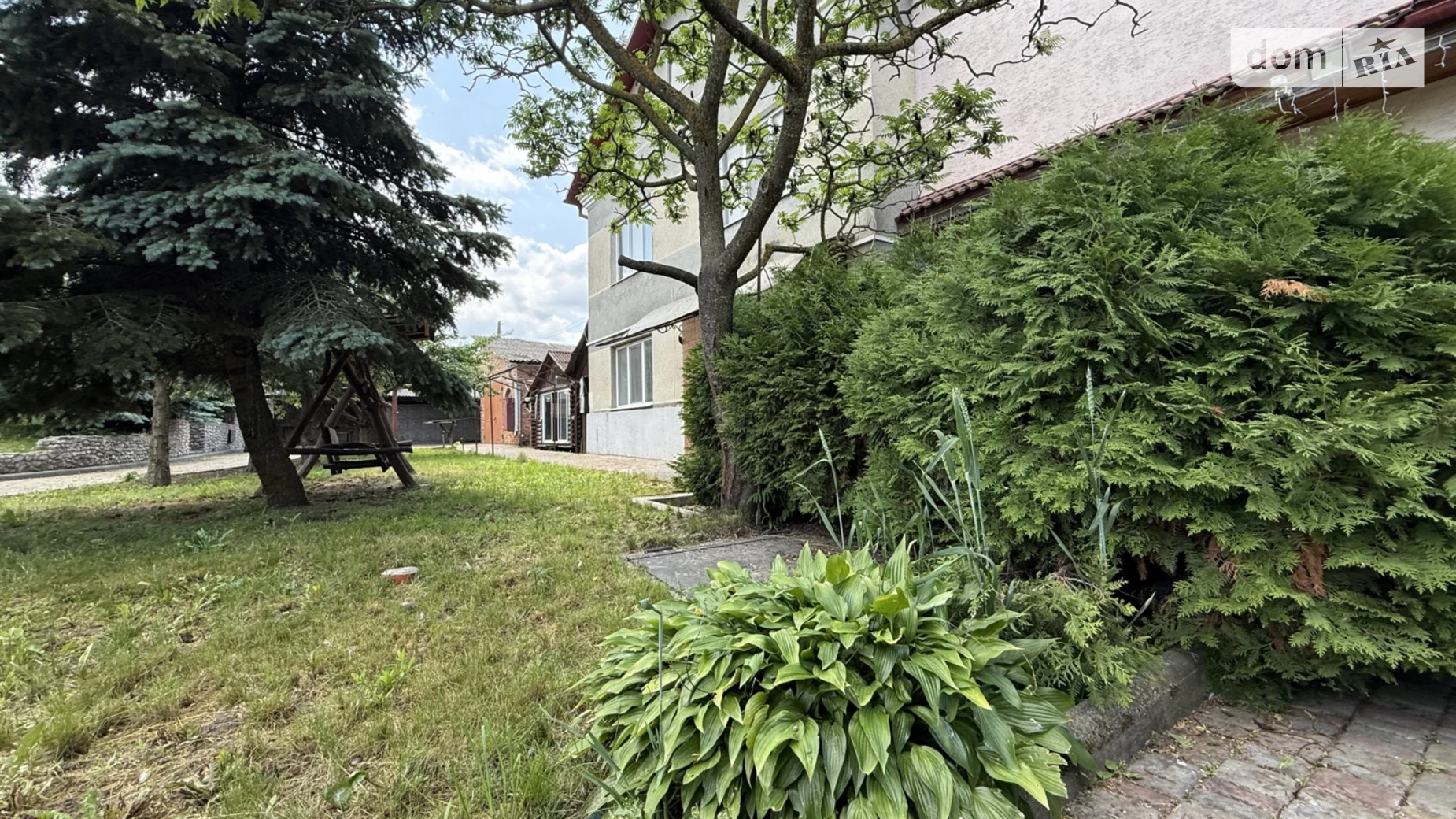 Продается дом на 2 этажа 136 кв. м с подвалом, цена: 86000 $ - фото 2