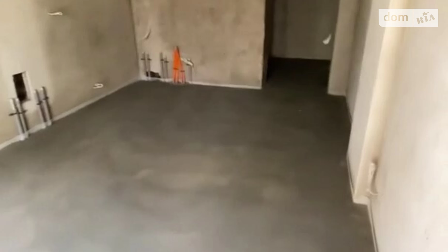Продается 1-комнатная квартира 30 кв. м в Гостомеле, цена: 18000 $ - фото 4