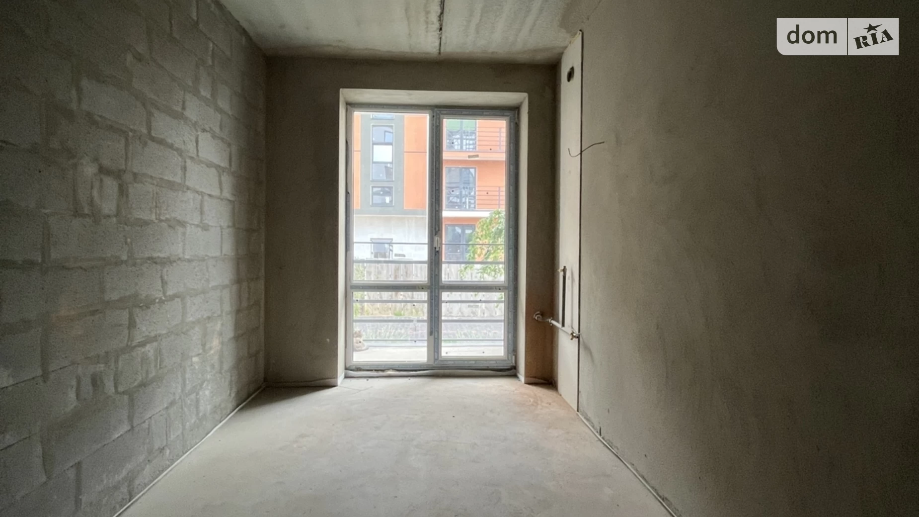 Продается 1-комнатная квартира 37 кв. м в Гостомеле, цена: 23000 $ - фото 4