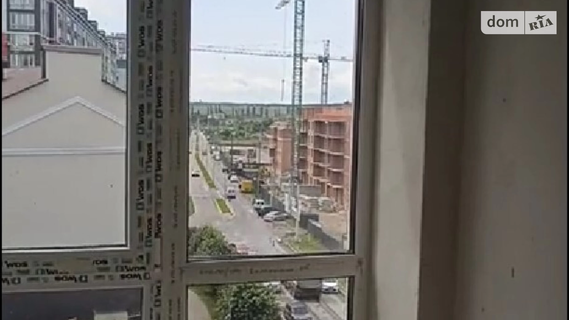 Продається 1-кімнатна квартира 37 кв. м у Ірпені, вул. Миколи Сингаївського(Новооскольська), 2Б/4 - фото 2