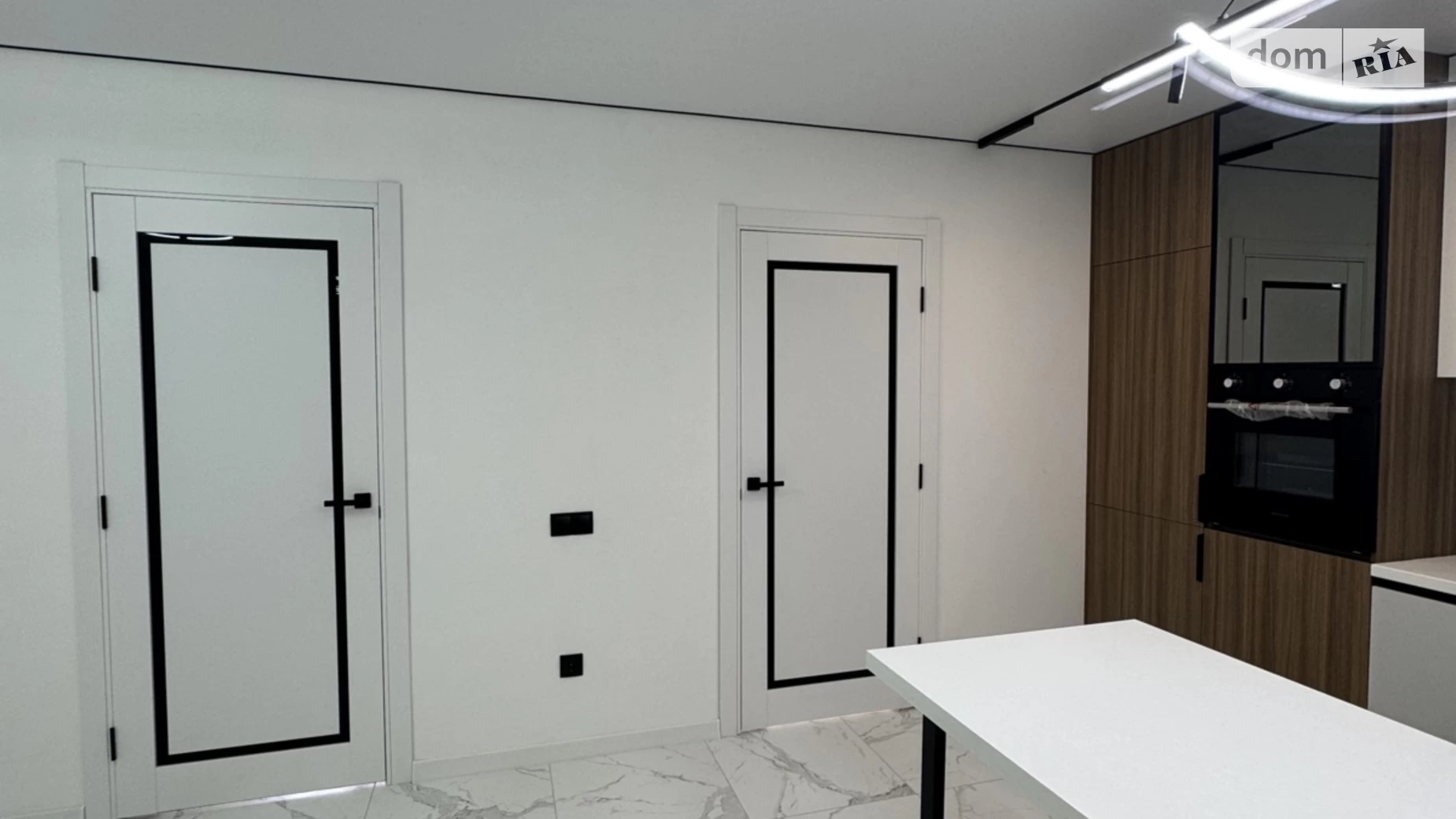 2-кімнатна квартира 58 кв. м у Тернополі, вул. Смакули, 2/1 - фото 2