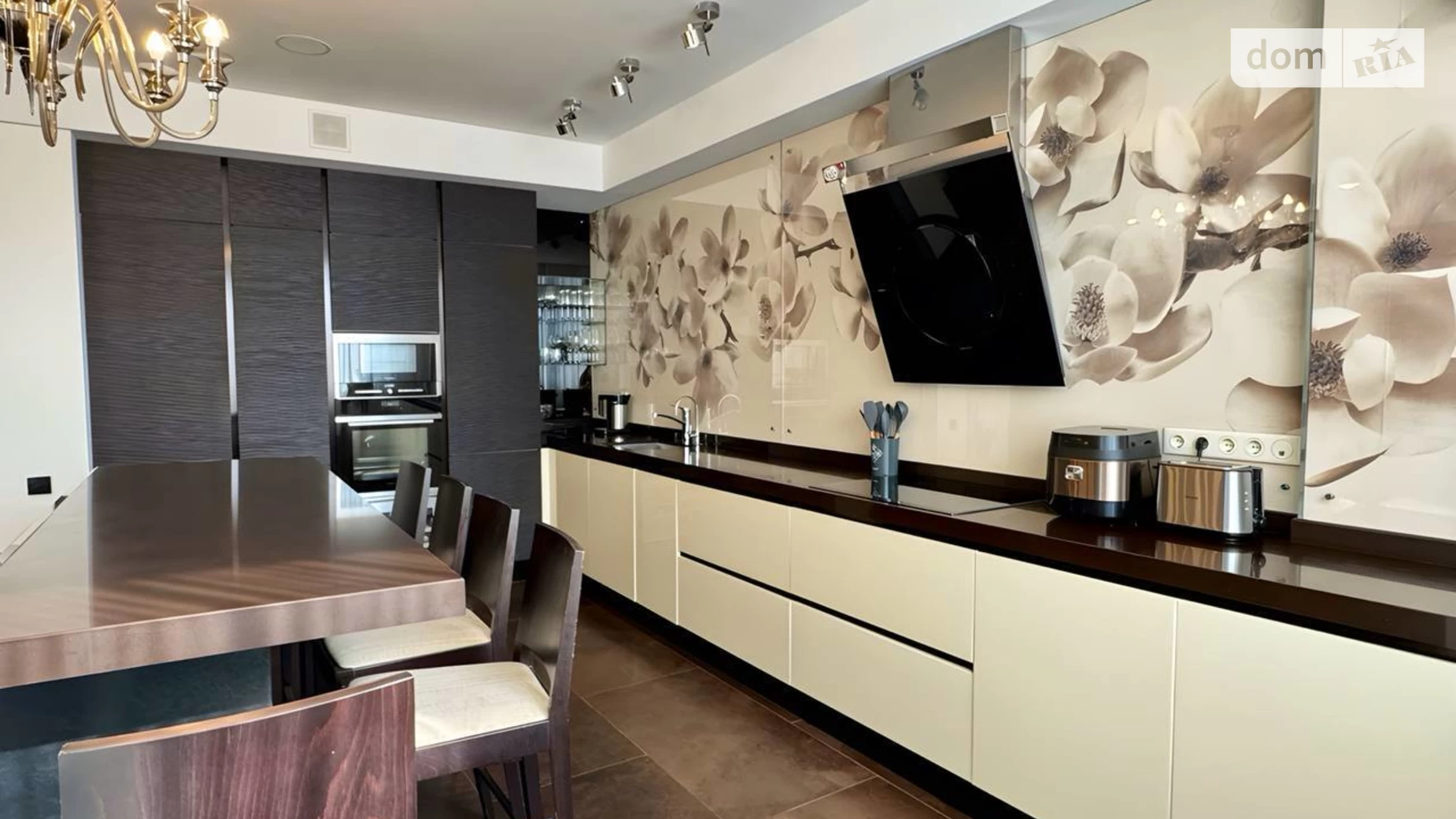 Продается 3-комнатная квартира 118 кв. м в Днепре, ул. Бригадная, 11 - фото 3