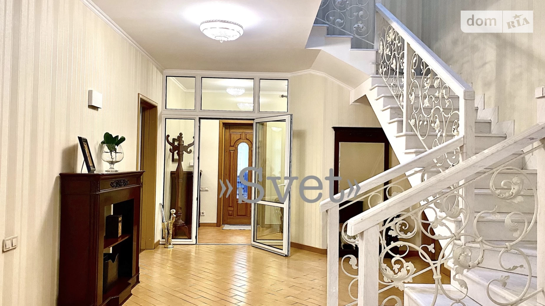Продается дом на 2 этажа 595 кв. м с участком, цена: 650000 $ - фото 4