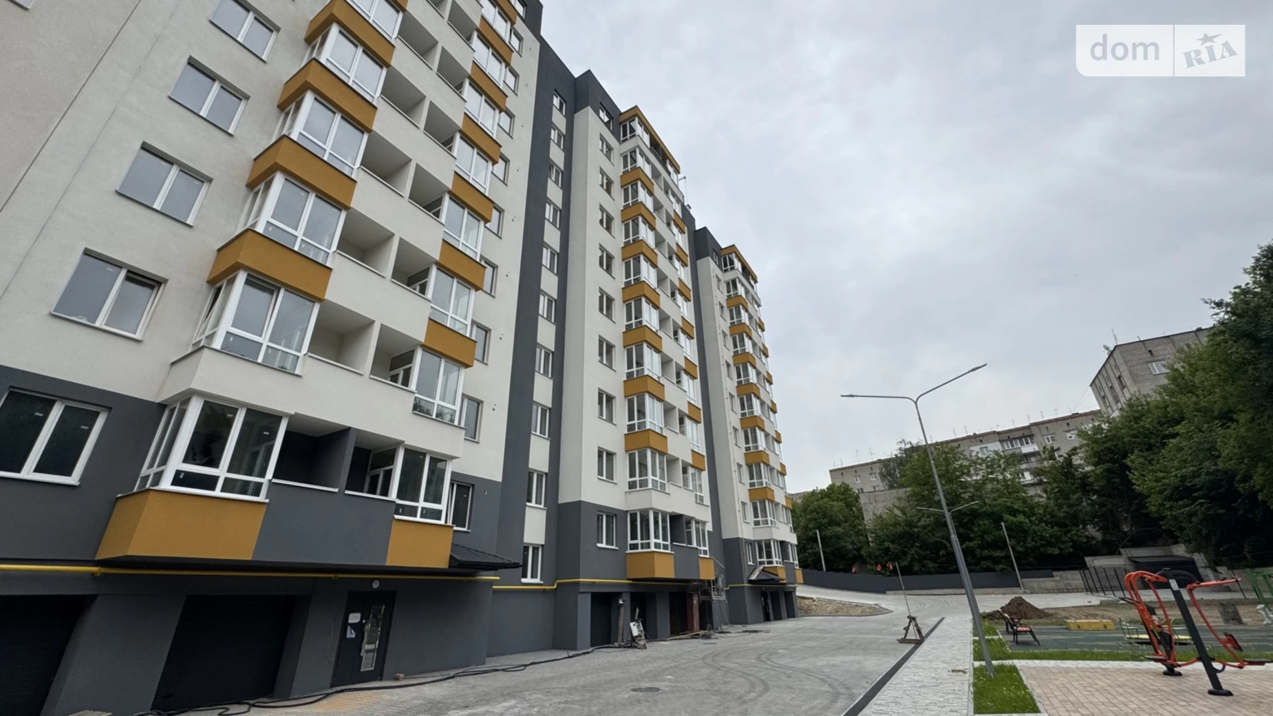 Продается 1-комнатная квартира 44 кв. м в Виннице, ул. Костя Широцкого, 5А - фото 3