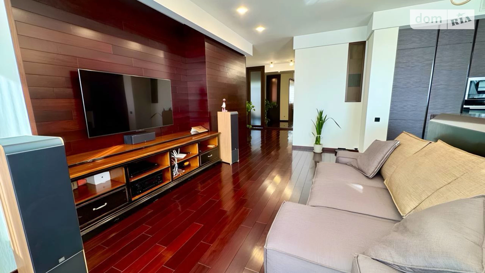 Продається 2-кімнатна квартира 118.1 кв. м у Дніпрі, цена: 145000 $ - фото 2