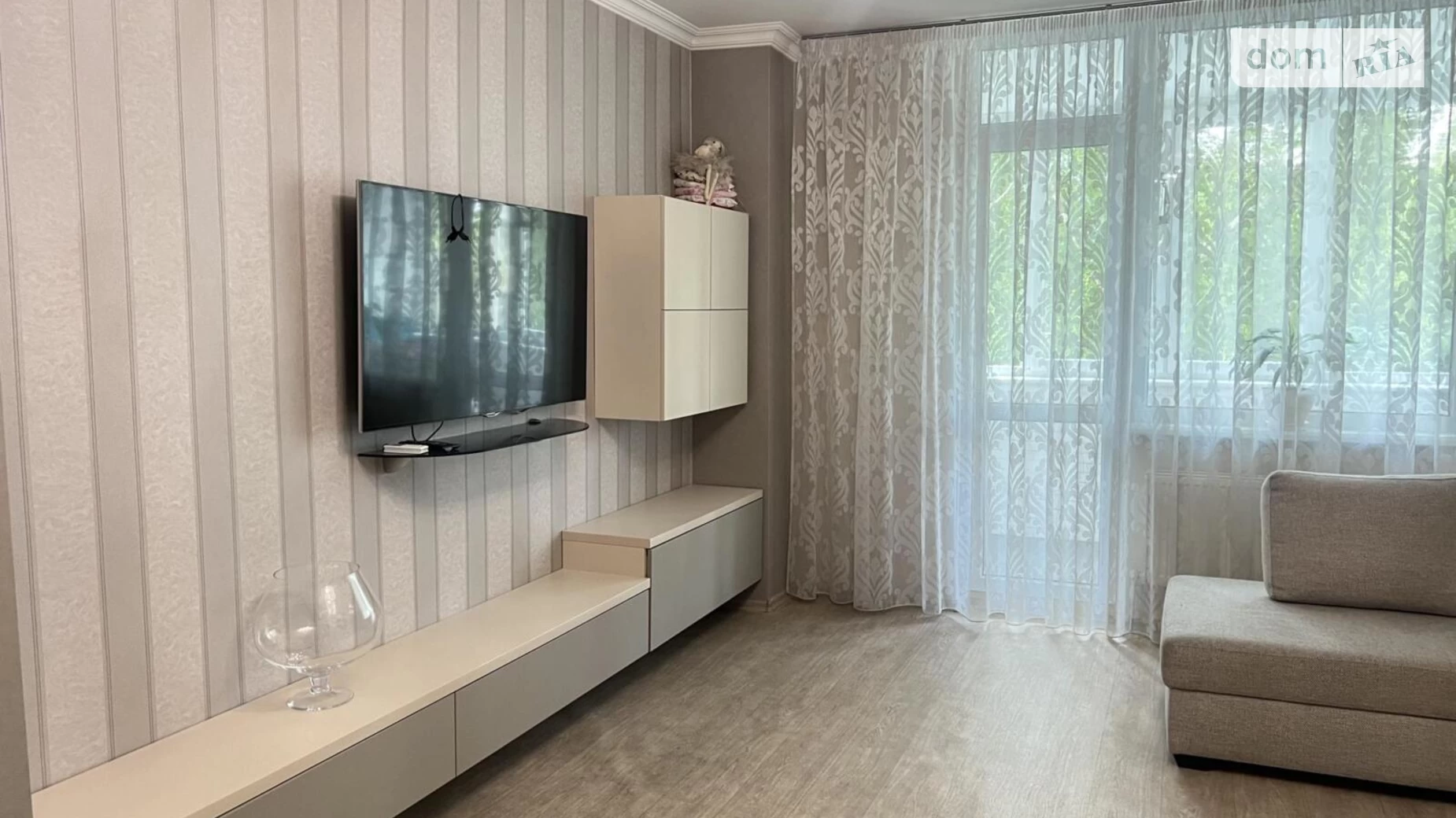 Сдается в аренду 2-комнатная квартира 89 кв. м в Харькове, Героев Небесной Сотни майд. - фото 3