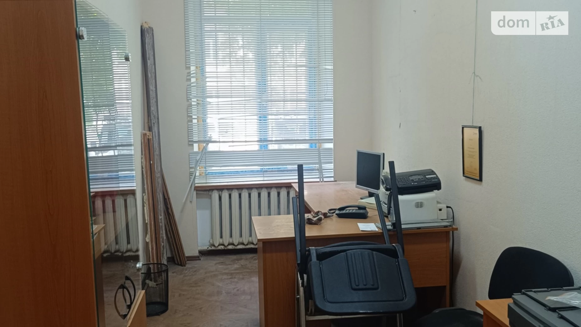 Продается офис 100 кв. м в бизнес-центре, цена: 150000 $ - фото 2