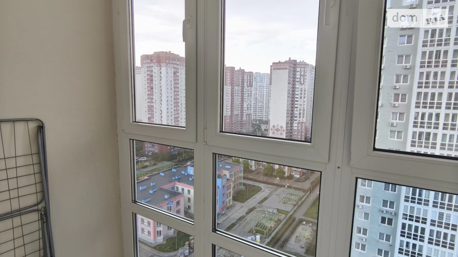 Продается 2-комнатная квартира 54 кв. м в Киеве, ул. Софии Русовой, 5Б - фото 3