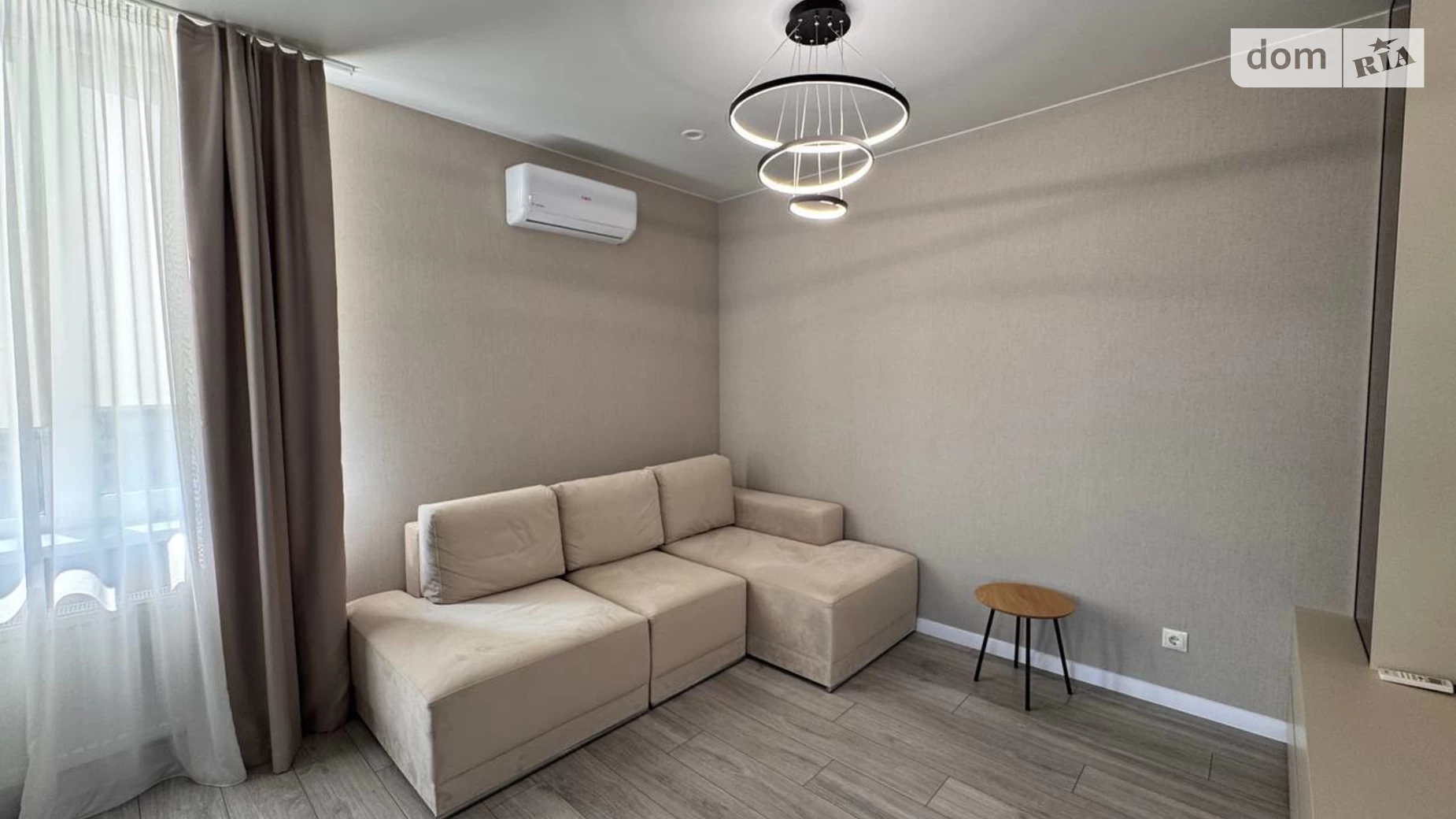 Продается 1-комнатная квартира 77 кв. м в Черкассах, ул. Казацкая, 9/1 - фото 4