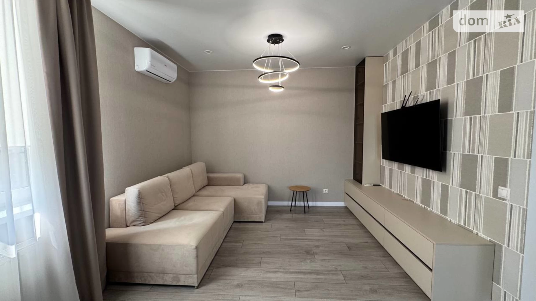 Продается 1-комнатная квартира 77 кв. м в Черкассах, ул. Казацкая, 9/1 - фото 5