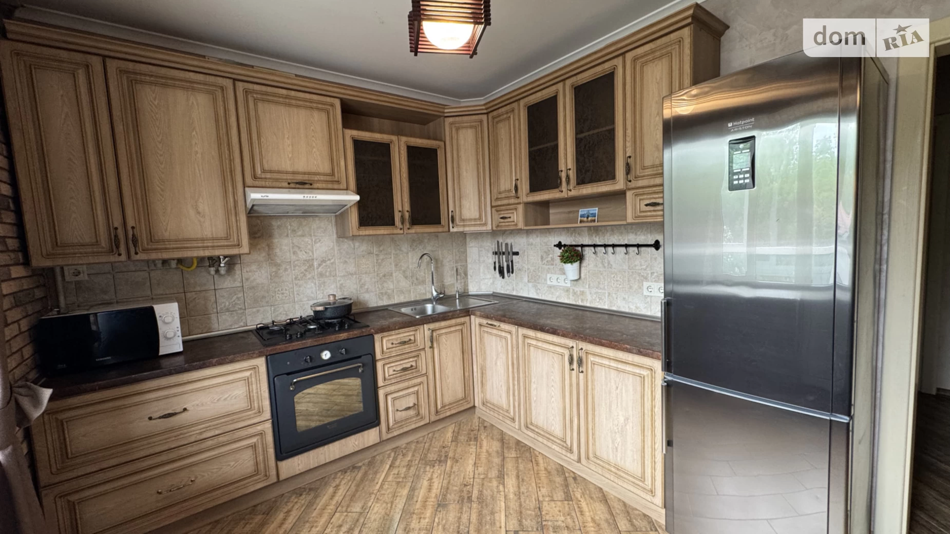 Продается 3-комнатная квартира 92.2 кв. м в, цена: 114000 $ - фото 2