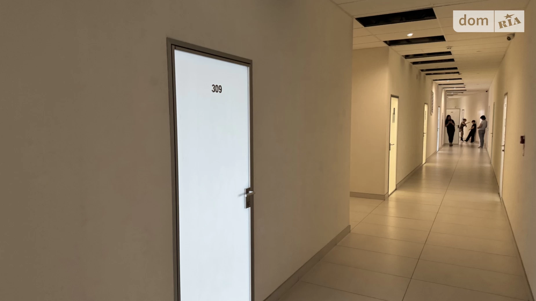 Сдается в аренду офис 50 кв. м в бизнес-центре, цена: 400 $ - фото 5