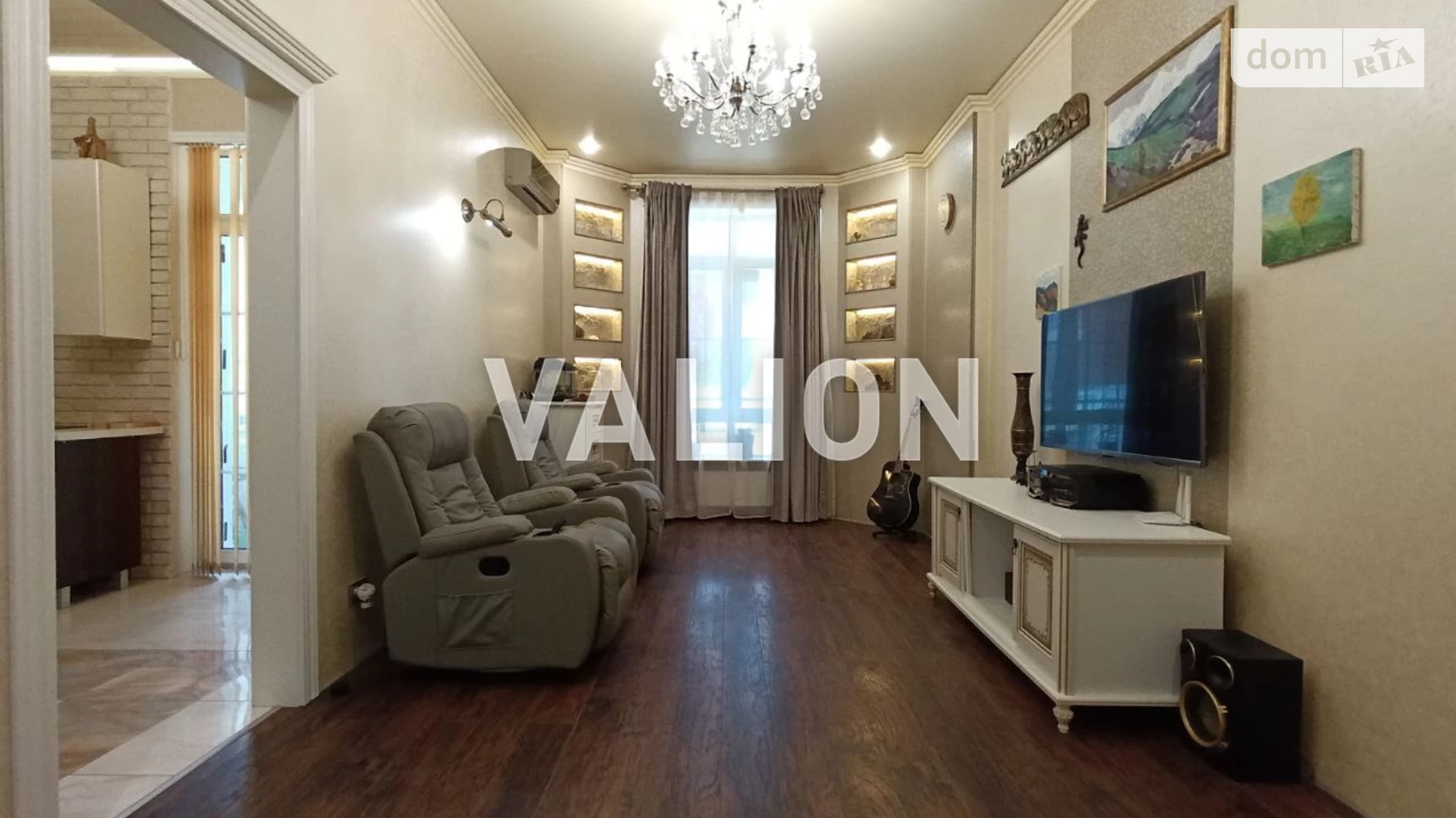 Продается 2-комнатная квартира 59.2 кв. м в Киеве, ул. Дегтярная, 8 - фото 2