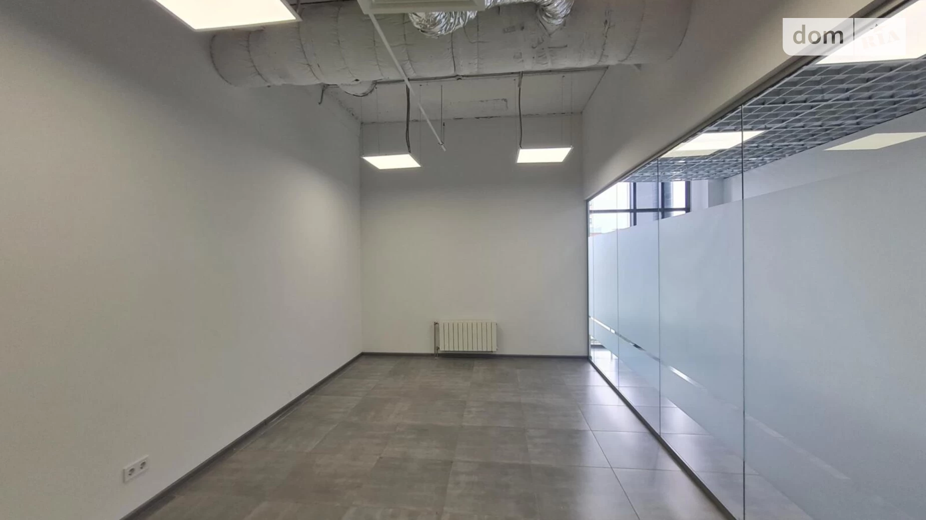 Сдается в аренду офис 74 кв. м в бизнес-центре, цена: 1110 $ - фото 3