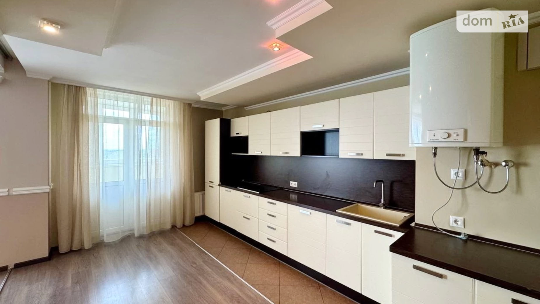 Продается 4-комнатная квартира 147 кв. м в Киеве, ул. Раисы Окипной, 10 - фото 4