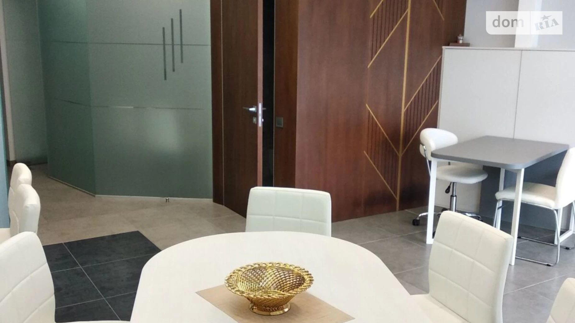 Продается офис 62 кв. м в бизнес-центре, цена: 105000 $ - фото 3