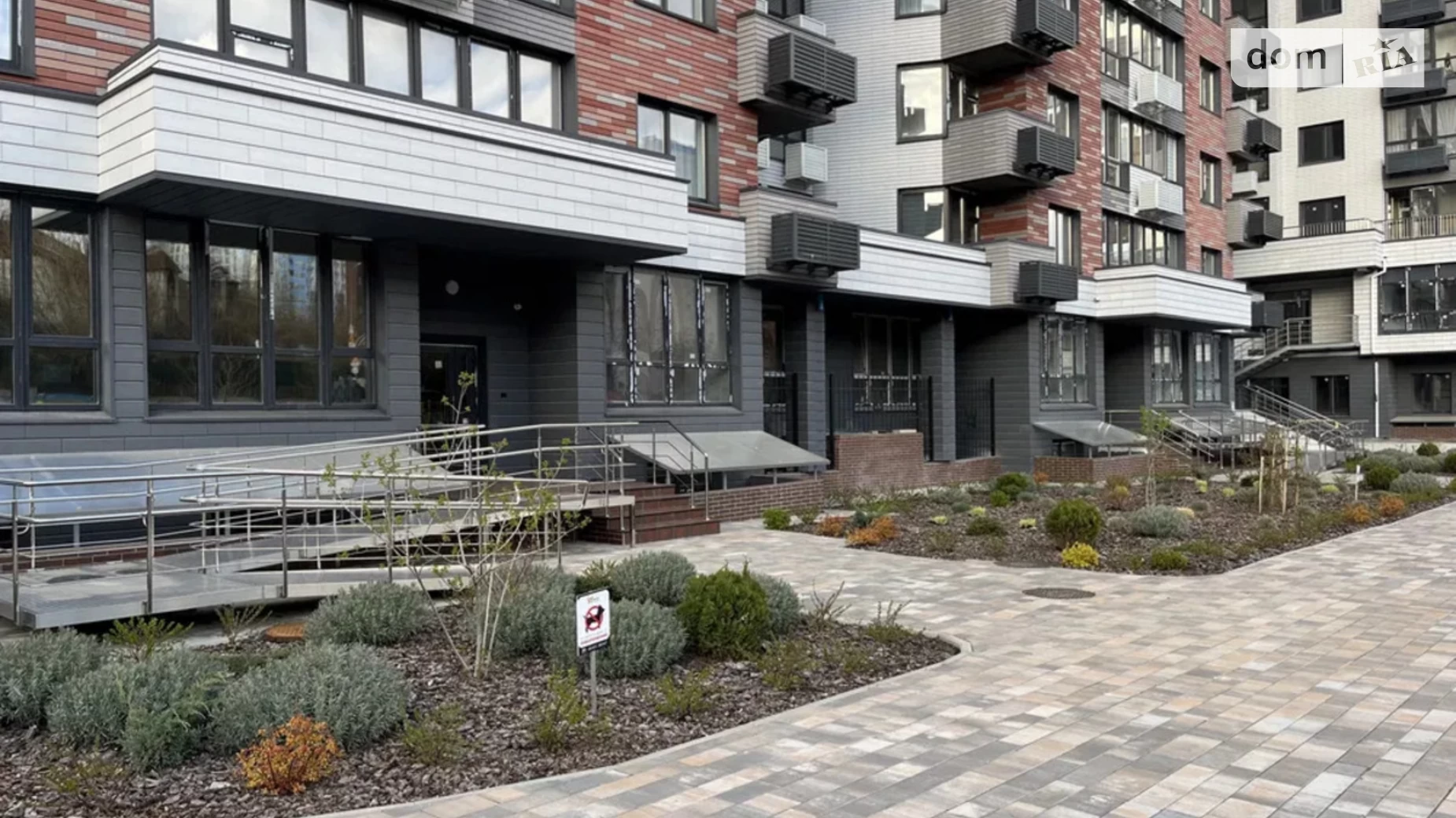 Продається 3-кімнатна квартира 96 кв. м у Києві, вул. Костанайська, 13 - фото 4